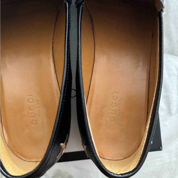 Shoes - Picture 2 of 7